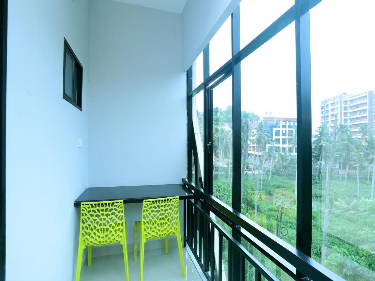 Hotel Oyo 9557 Near Kims Hospital Thiruvananthapuram Zewnętrze zdjęcie