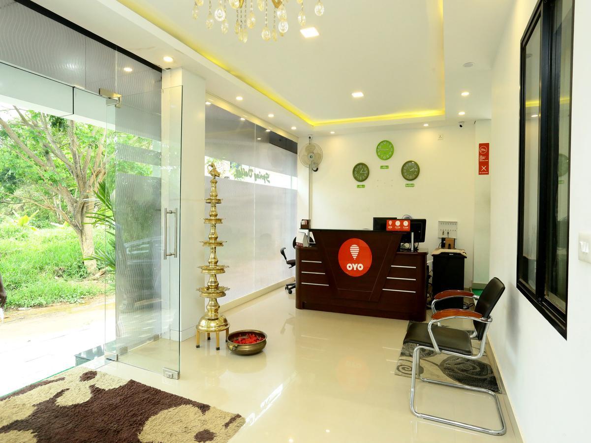 Hotel Oyo 9557 Near Kims Hospital Thiruvananthapuram Zewnętrze zdjęcie